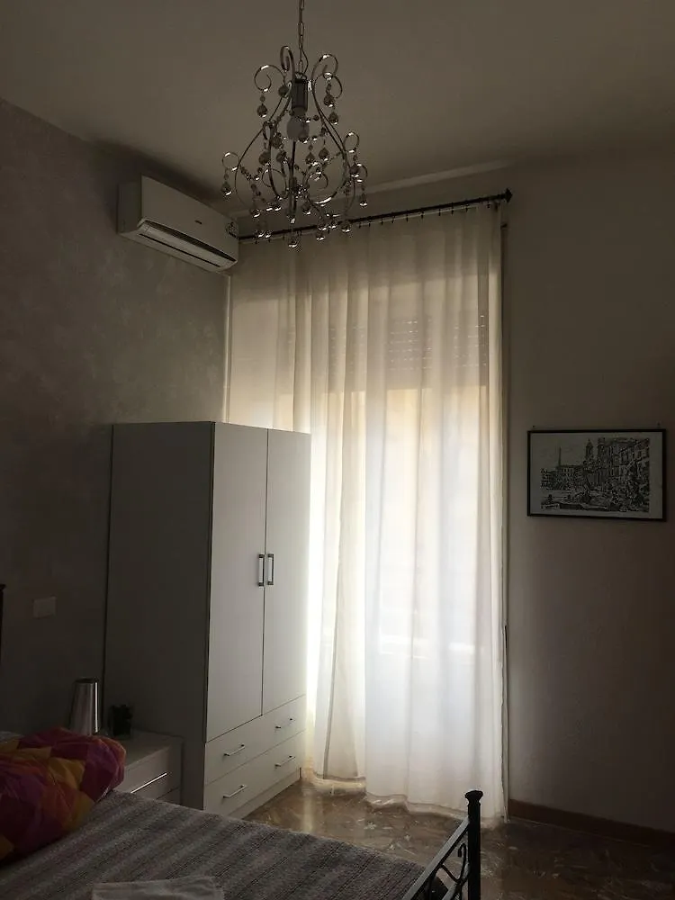 Bed & Breakfast Damiani & Sister Guesthouse