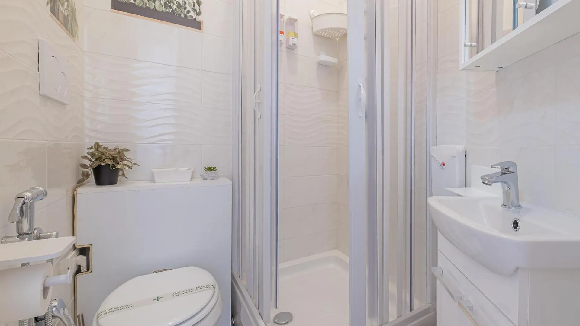 ** Bed & Breakfast Damiani & Sister Guesthouse Italy