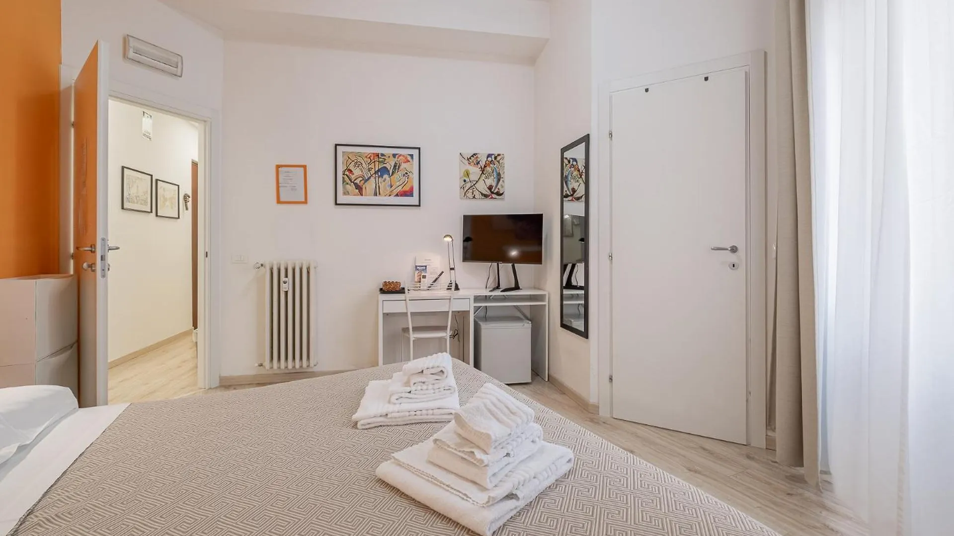 Bed & Breakfast Damiani & Sister Guesthouse